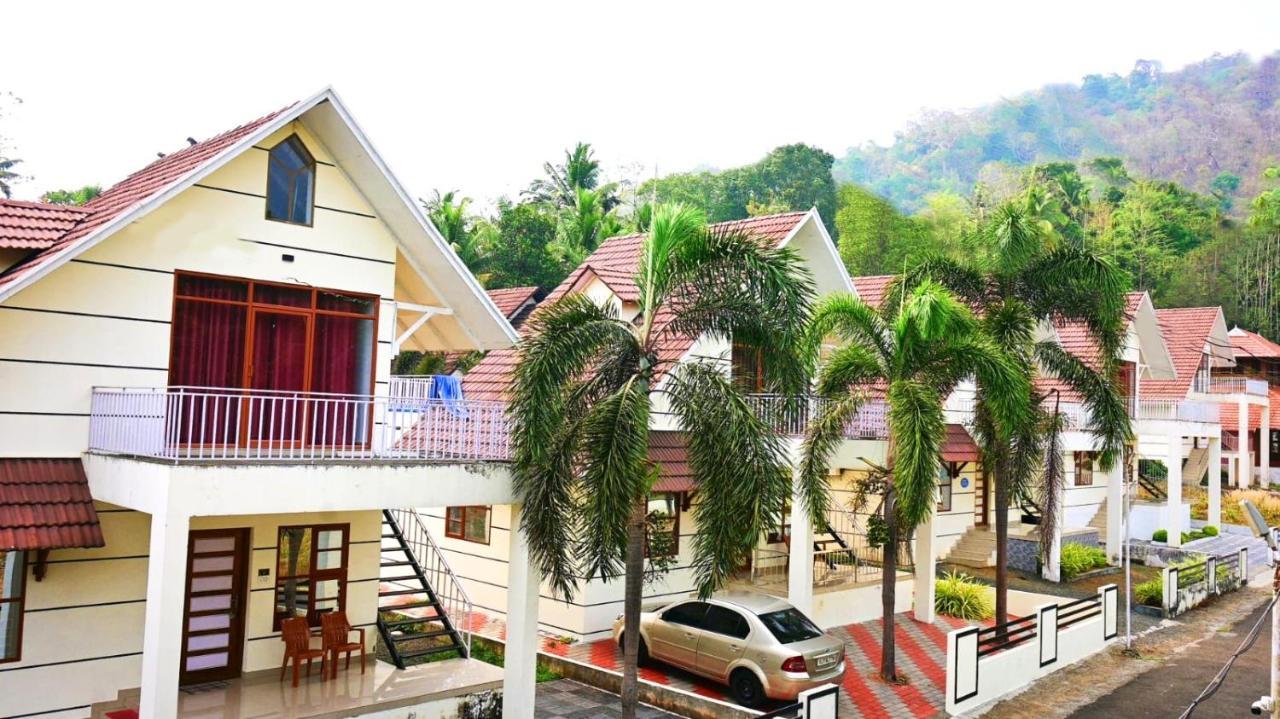 Mj Royal Villas Athirapilly Athirappilly Dış mekan fotoğraf