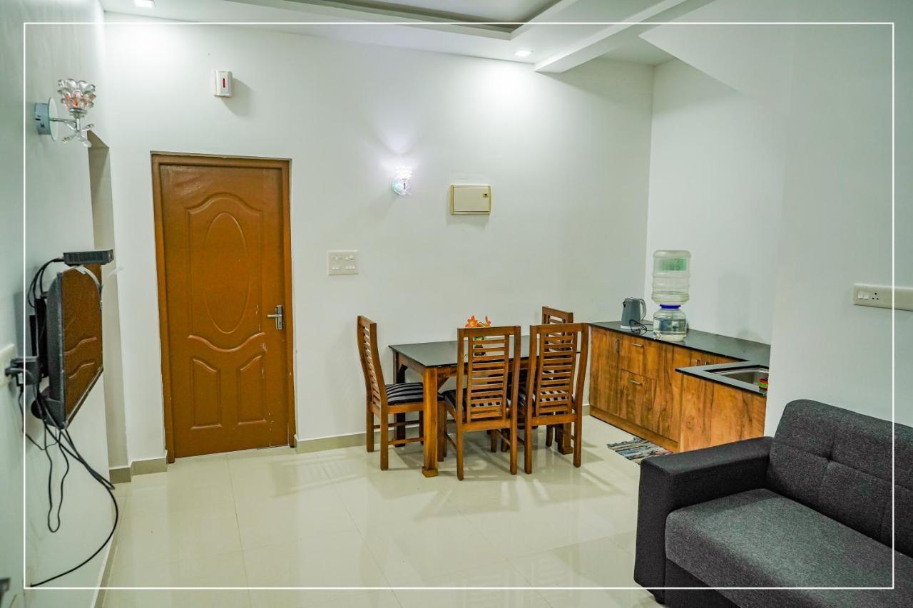 Mj Royal Villas Athirapilly Athirappilly Dış mekan fotoğraf